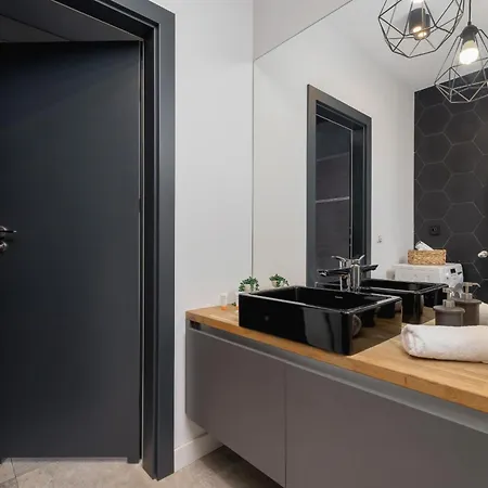 Original Wawrzynca Cracow's Kazimierz By Renters