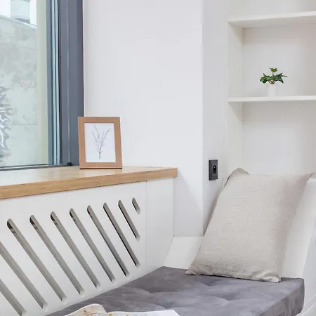 Apartment Stylowe Na Kazimierzu Z Miejscem Do Pracy By Renters