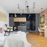 Original Wawrzynca Cracow's Kazimierz By Renters Apartment *